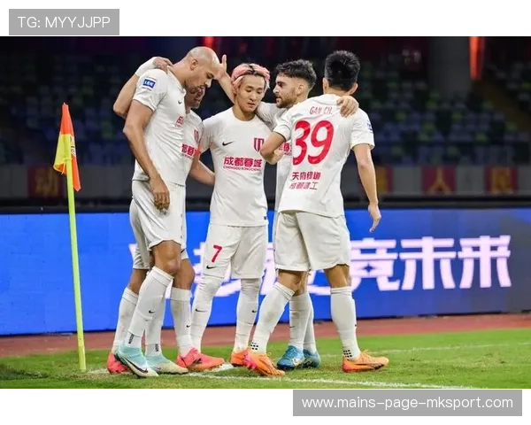 成都迎两大本土巨星，掀起全城热潮！